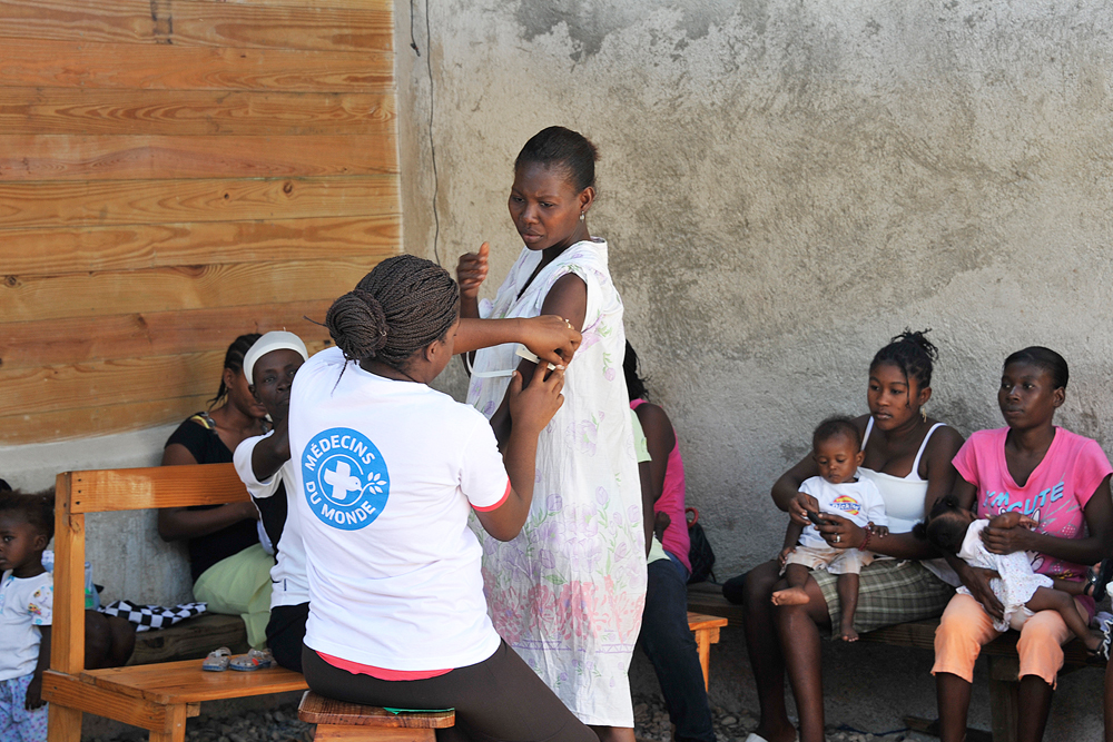 En Juillet, Job Watch soutient Médecins du Monde grâce à vous !