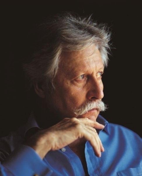 Gérald Genta Gérald Genta est un horloger et artiste suisse.