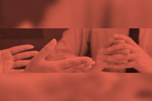 Mener des entretiens clients efficaces et alignés